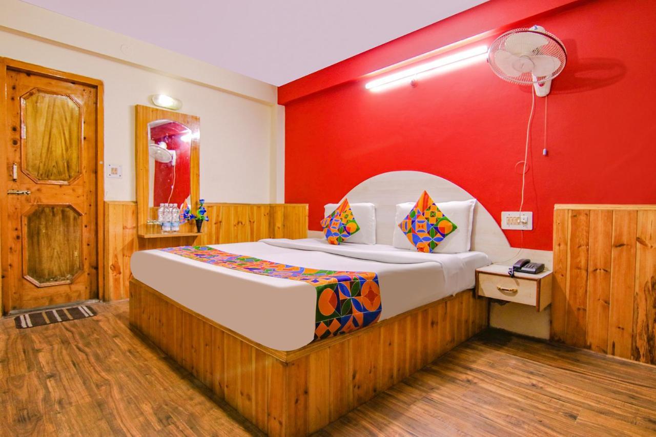 Fabhotel Pushpak Manāli エクステリア 写真