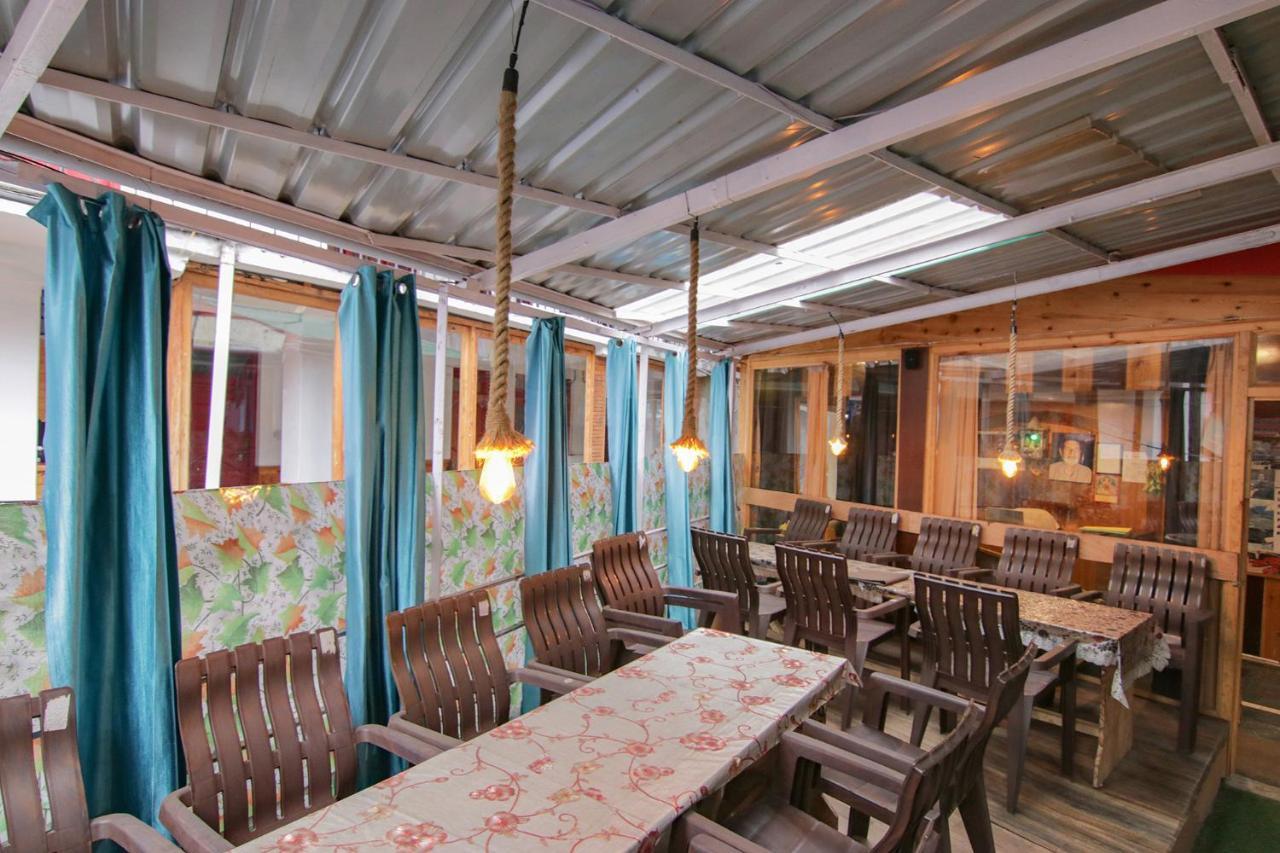 Fabhotel Pushpak Manāli エクステリア 写真
